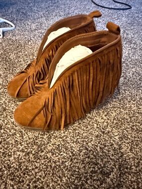 Fringe Suede booties